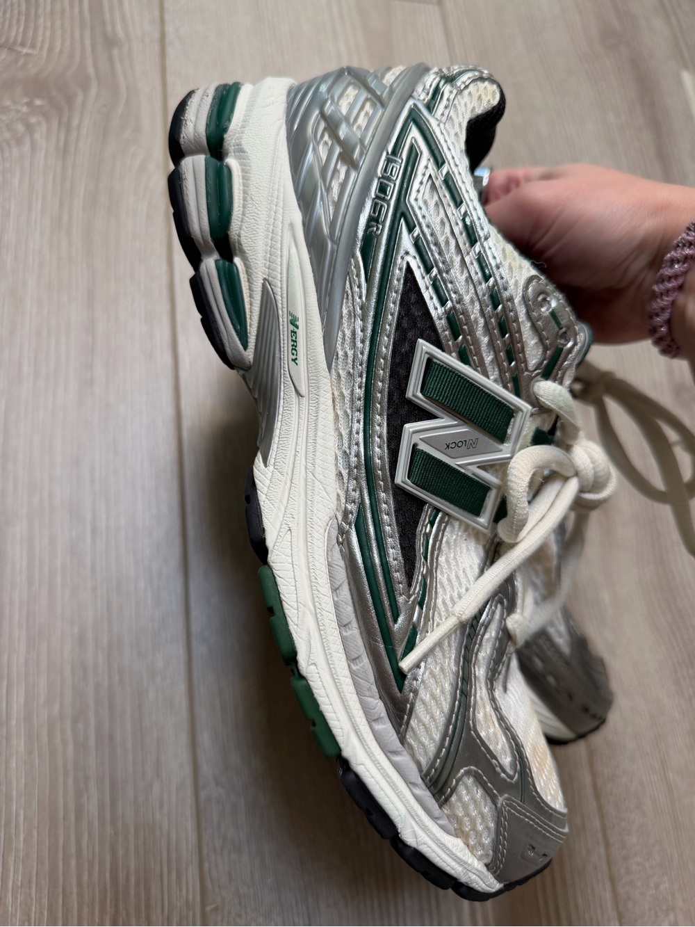 NEW BALANCE 1906R 'SILVER METALLIC NIGHTWATCH GREEN' Sneakers Sporty Mesh - Picture 4 of 6